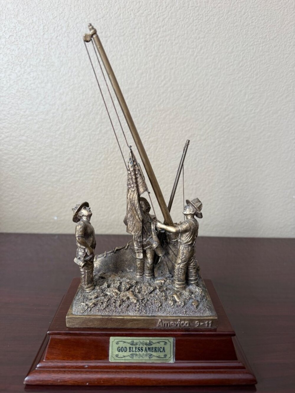 America Standing Strong R L Creations 9/11 Firefighters Sculpture Music Box